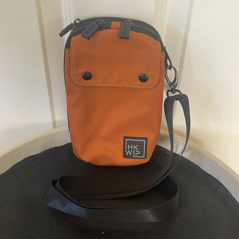 IHKWIP crossbody bag